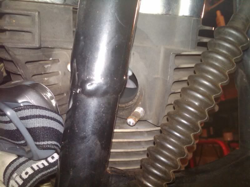 Broken Cylinder head exhaust stud Harley Davidson Forums